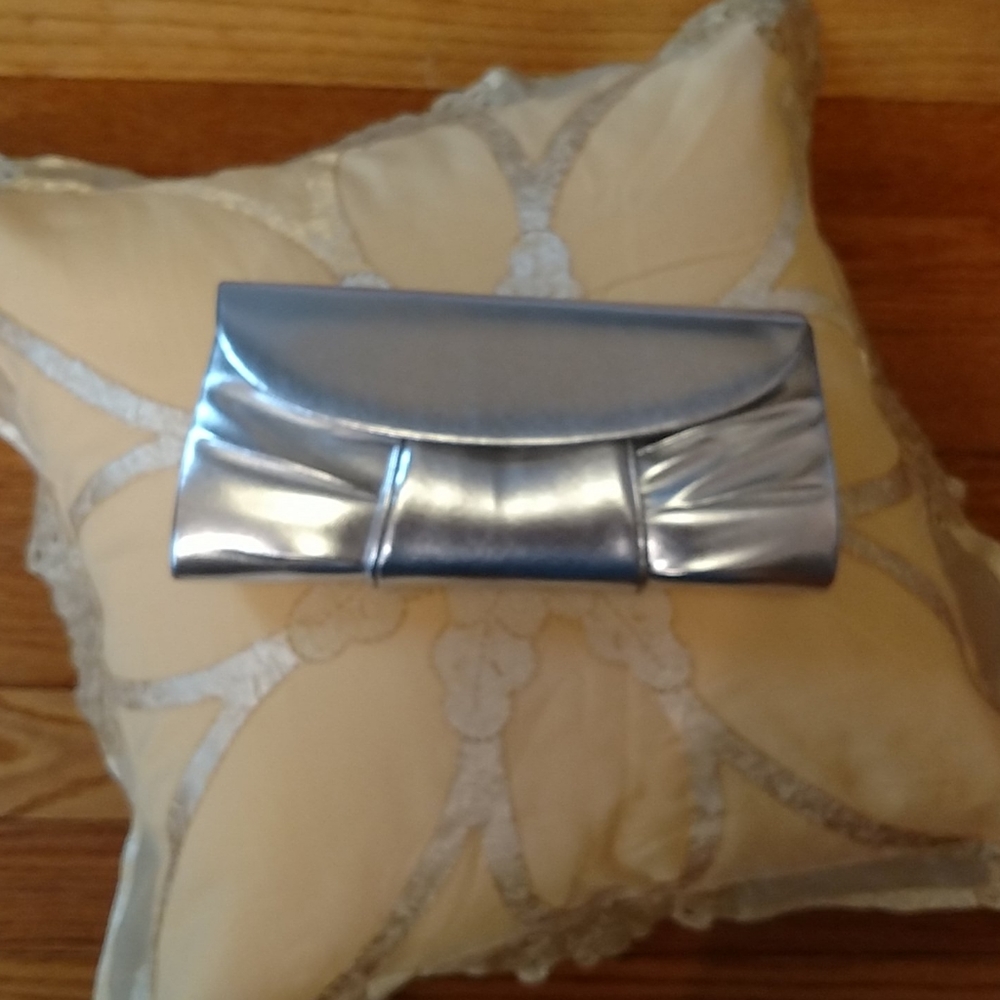 Payless Shoes Source silver clutch bag